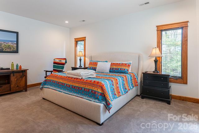 229 Greenleaf Drive, Flat Rock, NC 28731