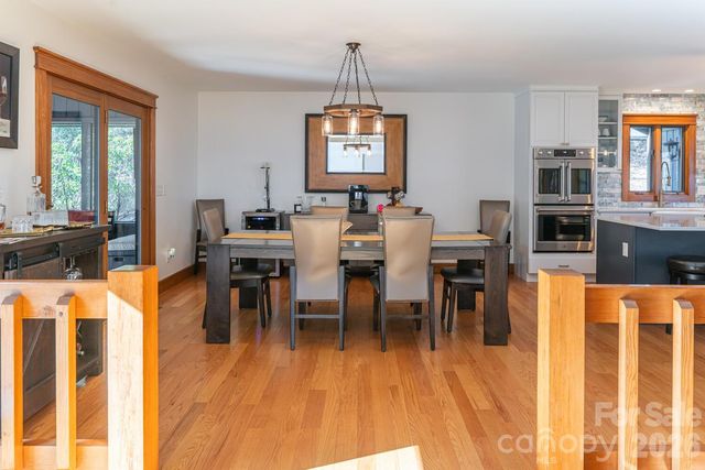 229 Greenleaf Drive, Flat Rock, NC 28731