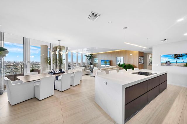 851 NE 1st Avenue 5312, Miami, FL 33132