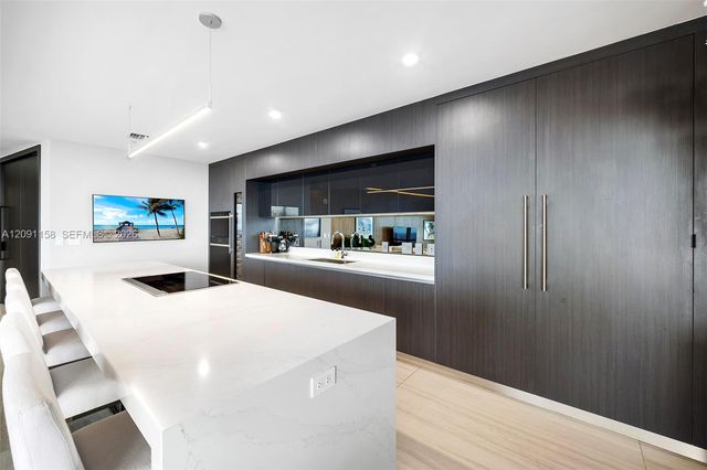 851 NE 1st Avenue 5312, Miami, FL 33132