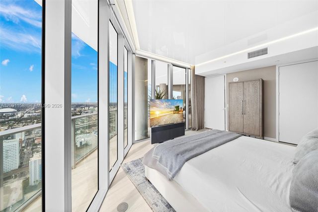 851 NE 1st Avenue 5312, Miami, FL 33132