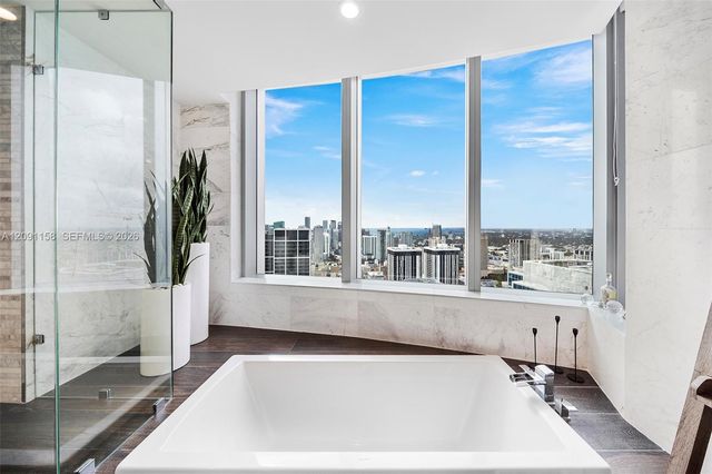 851 NE 1st Avenue 5312, Miami, FL 33132