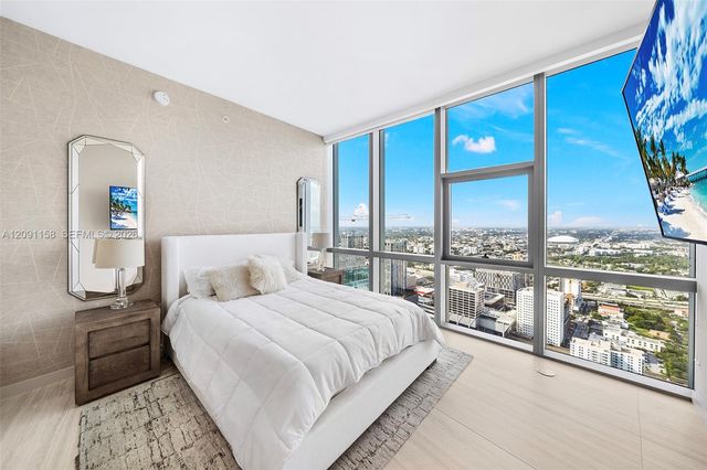 851 NE 1st Avenue 5312, Miami, FL 33132