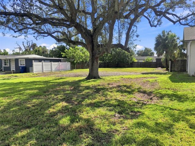 4135 CARSON STREET NE, St Petersburg, FL 33703