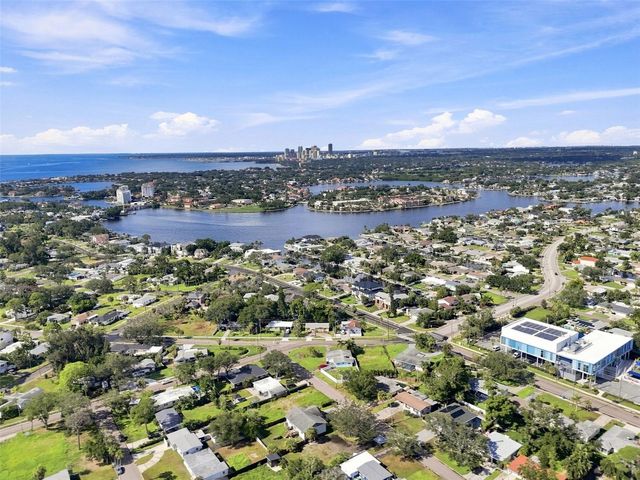 4135 CARSON STREET NE, St Petersburg, FL 33703