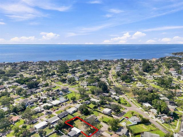 4135 CARSON STREET NE, St Petersburg, FL 33703