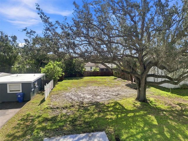 4135 CARSON STREET NE, St Petersburg, FL 33703
