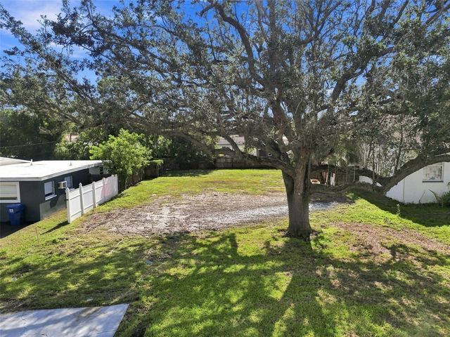 4135 CARSON STREET NE, St Petersburg, FL 33703