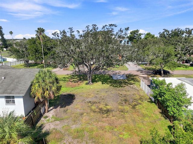 4135 CARSON STREET NE, St Petersburg, FL 33703