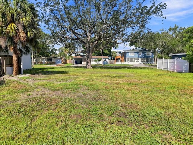 4135 CARSON STREET NE, St Petersburg, FL 33703
