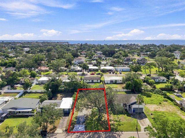 4135 CARSON STREET NE, St Petersburg, FL 33703