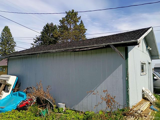 117 Baltic Avenue, Caspian, MI 49915