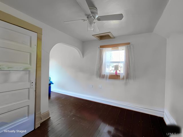 117 Baltic Avenue, Caspian, MI 49915