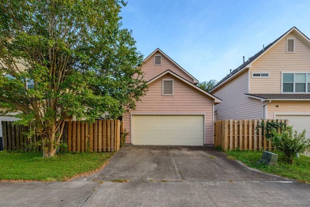 14334 Summer Garden Drive, Houston, TX 77083