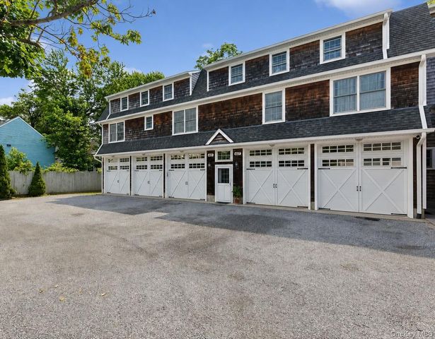 415 1st Street, Greenport, NY 11944