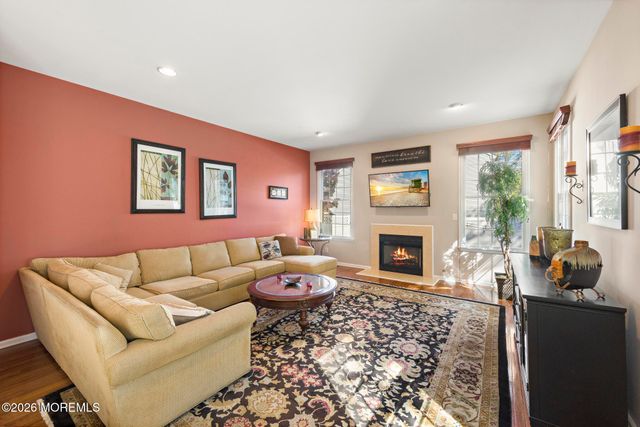 19 Jackson Circle, Ocean Twp, NJ 07712