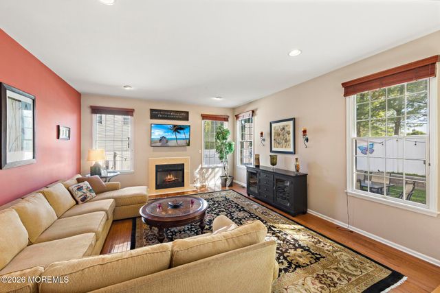 19 Jackson Circle, Ocean Twp, NJ 07712