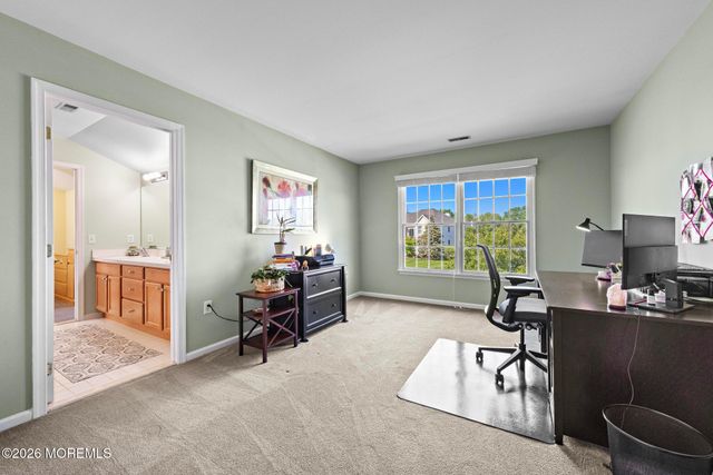19 Jackson Circle, Ocean Twp, NJ 07712