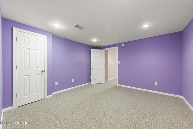 19 Jackson Circle, Ocean Twp, NJ 07712