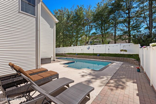 19 Jackson Circle, Ocean Twp, NJ 07712
