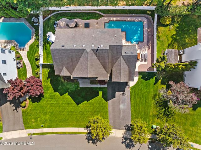 19 Jackson Circle, Ocean Twp, NJ 07712