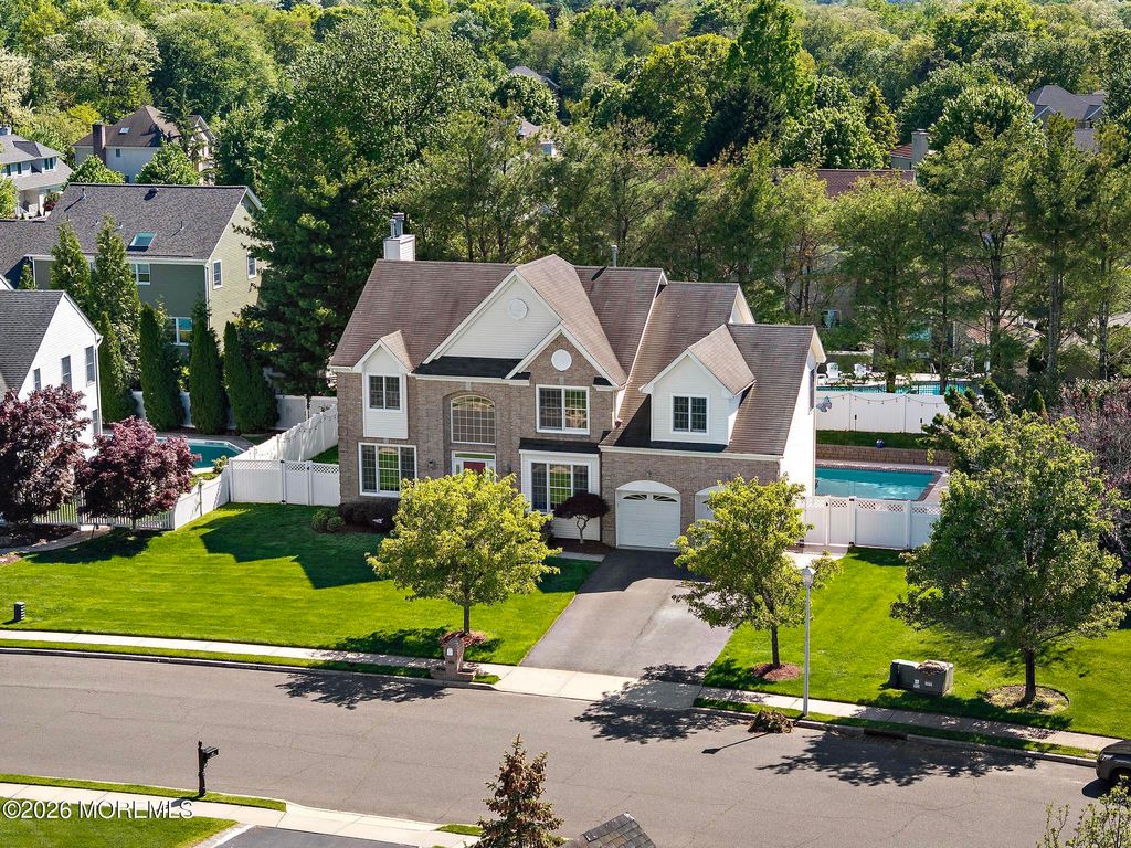 19 Jackson Circle, Ocean Twp, NJ 07712