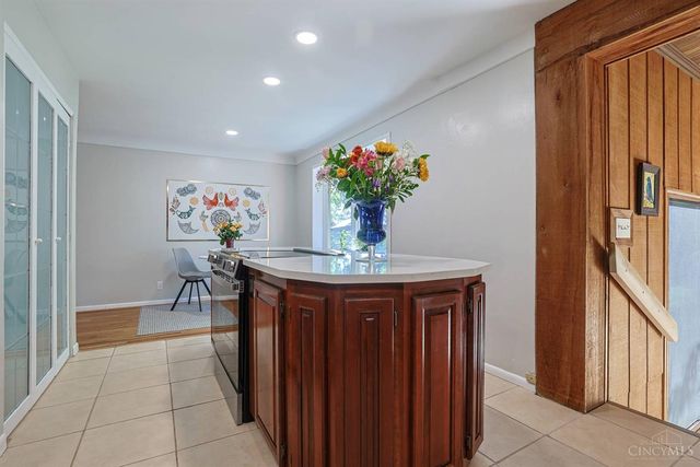 8608 Zenith Court, Springfield Twp., OH 45231