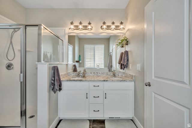 1877 W KAMARI DR, South Jordan, UT 84095