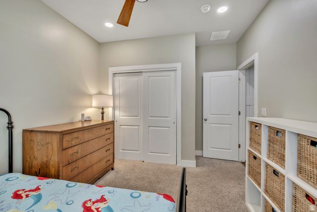 1877 W KAMARI DR, South Jordan, UT 84095