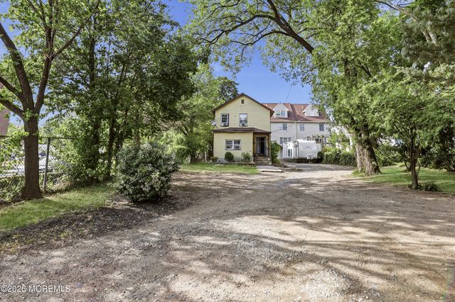 211 4th Street, Lakewood, NJ 08701