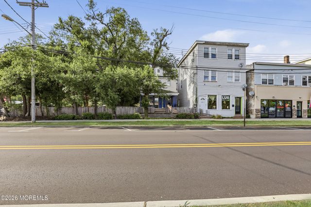 211 4th Street, Lakewood, NJ 08701