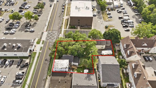 211 4th Street, Lakewood, NJ 08701