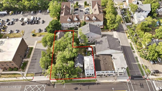 211 4th Street, Lakewood, NJ 08701