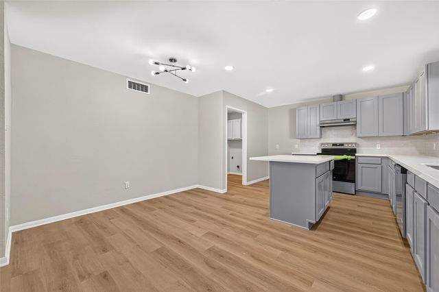 2110 Mustang Springs Drive, Missouri City, TX 77459