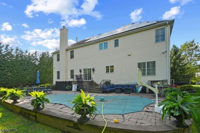 5 Nalesnik Dr, Fairfield Twp., NJ 07004