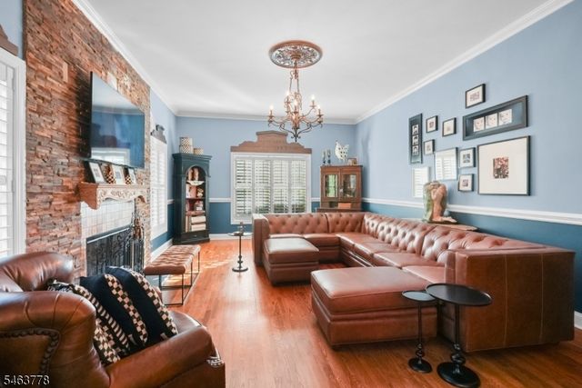 5 Nalesnik Dr, Fairfield Twp., NJ 07004