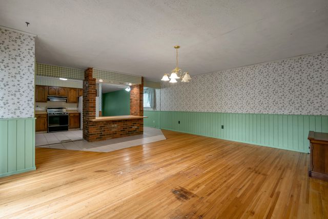 1282 Narragansett Park, Lexington, KY 40517