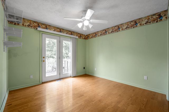 1282 Narragansett Park, Lexington, KY 40517