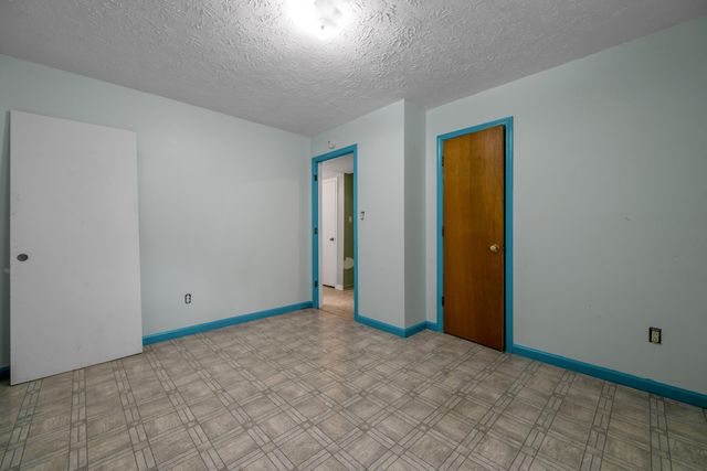 1282 Narragansett Park, Lexington, KY 40517