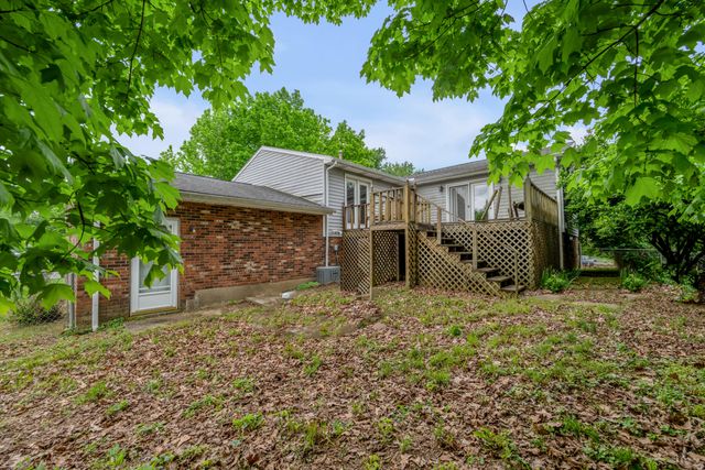 1282 Narragansett Park, Lexington, KY 40517