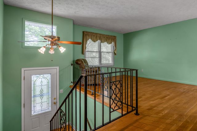 1282 Narragansett Park, Lexington, KY 40517