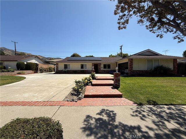 212 S Lone Hill, Glendora, CA 91741
