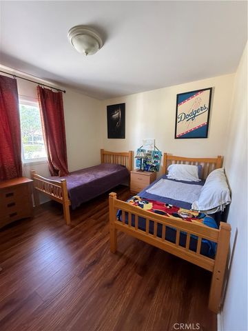 212 S Lone Hill, Glendora, CA 91741