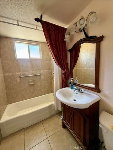 212 S Lone Hill, Glendora, CA 91741