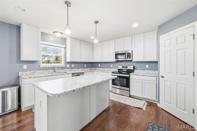 463 Dusty Brook Drive, O'fallon, MO 63366