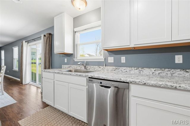 463 Dusty Brook Drive, O'fallon, MO 63366