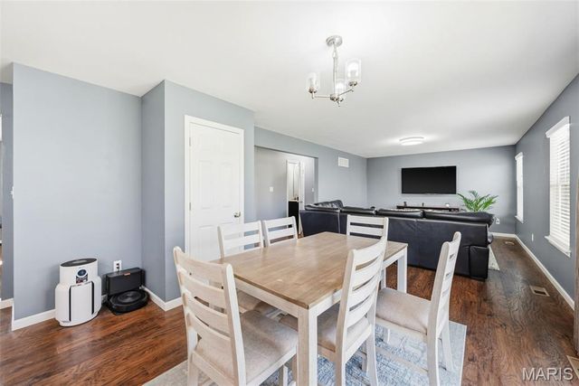 463 Dusty Brook Drive, O'fallon, MO 63366