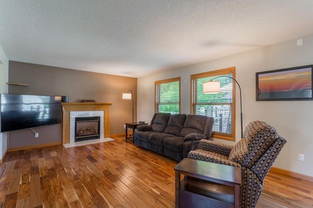 247 Pendryn Hill Circle, Woodbury, MN 55125