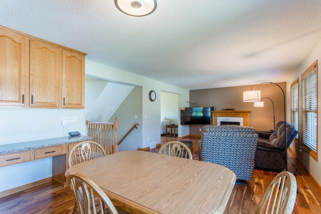 247 Pendryn Hill Circle, Woodbury, MN 55125