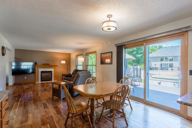 247 Pendryn Hill Circle, Woodbury, MN 55125